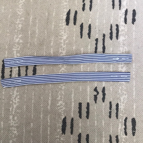 Francesca’s Blue Striped Off-The-Shoulder Dress - Picture 4 of 4